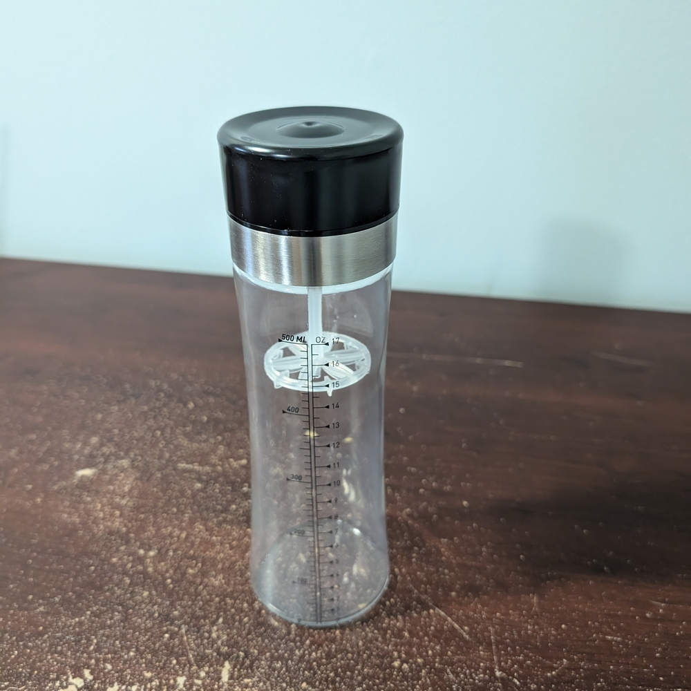 All Dressed Up Shaker